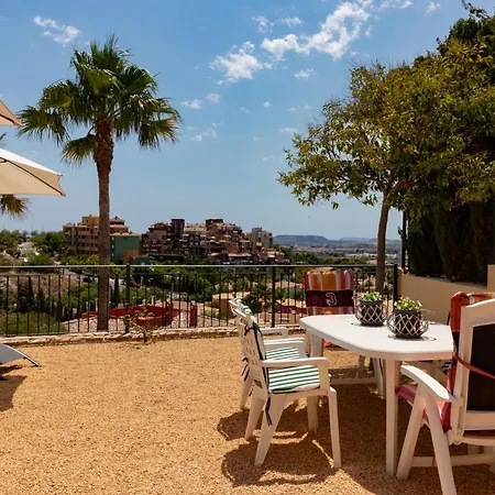 Casa La Rosaleda Casa de Férias *