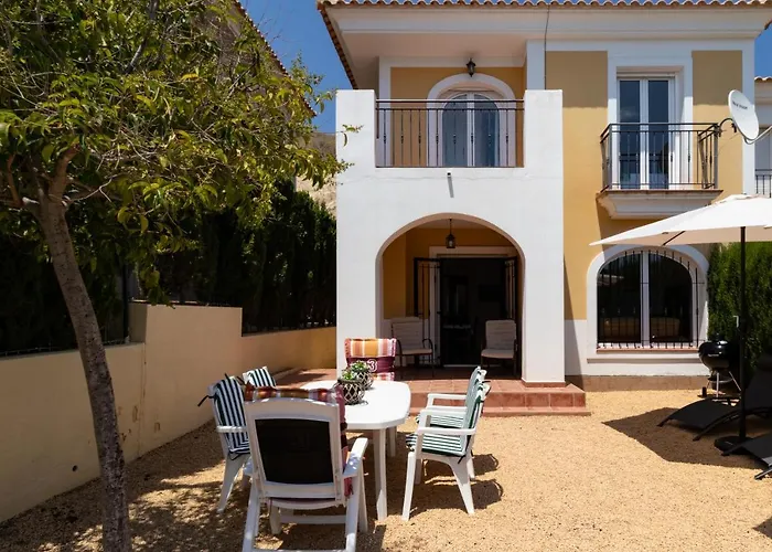 Nyaraló Casa La Rosaleda *